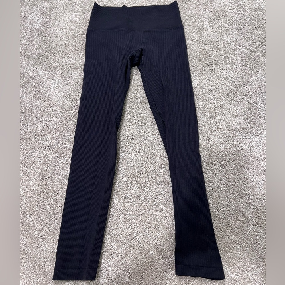 Women’s black all in motion leggings size medium